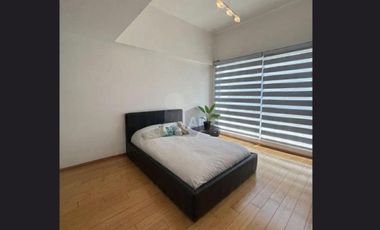 Casa de lujo en renta con jardín y acabados premium