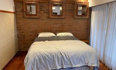 Casa en alquiler de 5 dormitorios c/ cochera en Martínez