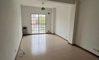 Monoambiente en alquiler en Moron Centro