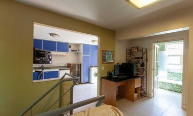 Venta Casa Lote Propio - Chacarita