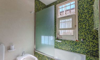 Venta Casa Lote Propio - Chacarita