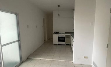 ALQUILER PH 2 AMBIENTES CON COCHERA VILLA URQUIZA