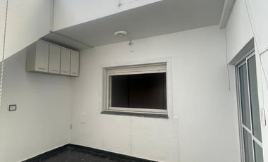 ALQUILER PH 2 AMBIENTES CON COCHERA VILLA URQUIZA