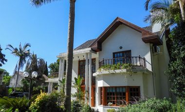 CASA 7 AMBIENTES VENTA RANELAGH JARDIN POR INOMATA