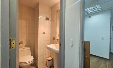 Oficina en arriendo en PROVIDENCIA