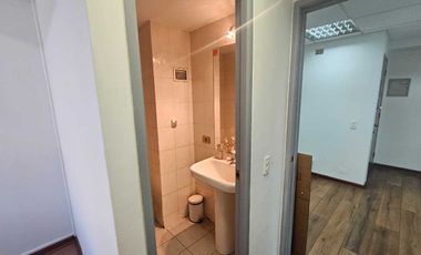 Oficina en arriendo en PROVIDENCIA