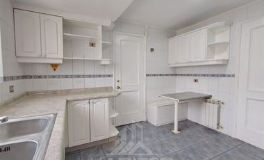 Casa en Arriendo en COD39320Clínica Universidad Mayor