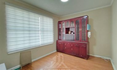 Casa en Arriendo en COD39320Clínica Universidad Mayor