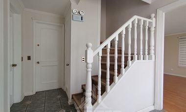 Casa en Arriendo en COD39320Clínica Universidad Mayor