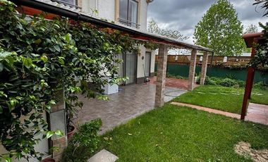 Casa en Arriendo en ciudad de los valles