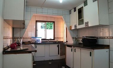 Casa en Arriendo en Cristóbal Colón con Alberdi.