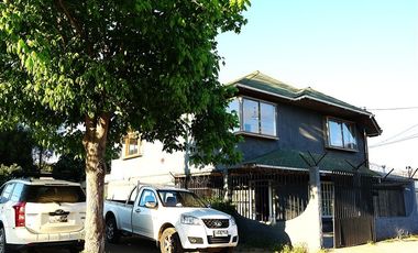 Casa en Arriendo en Cristóbal Colón con Alberdi.