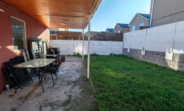 Casa en Arriendo en Victor Troncoso Muñoz