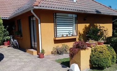 Casa en Arriendo en ELEODORO YANEZ SAN BERNARDO