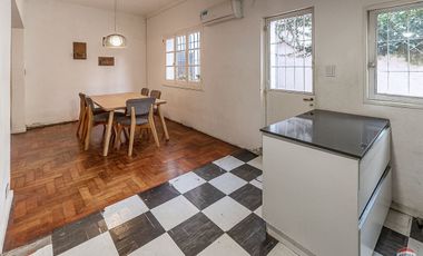 Casa en venta de 5amb con Pileta Vicente Lopez