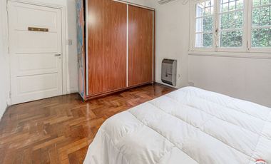 Casa en venta de 5amb con Pileta Vicente Lopez