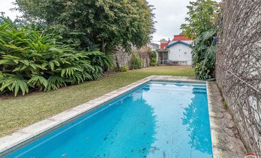 Casa en venta de 5amb con Pileta Vicente Lopez