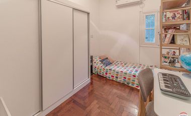 Casa en venta de 5amb con Pileta Vicente Lopez