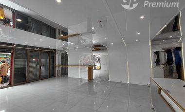 Local Comercial en Arriendo en Av Recoleta con Patronato