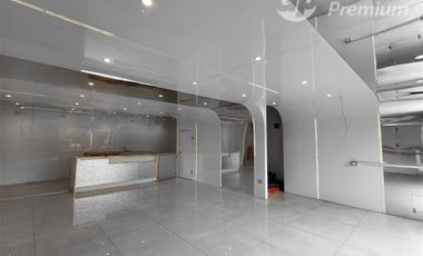 Local Comercial en Arriendo en Av Recoleta con Patronato