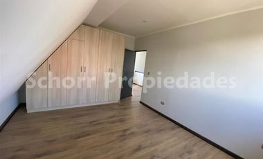 Casa en Venta en Hermosa propiedad tanto habitacional como comercial, muy cerca de HomeCenter Las Rastras