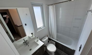 Casa en Arriendo en maipu 748