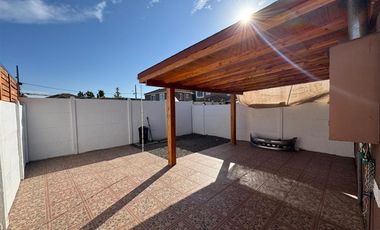 Casa en Arriendo en UMBRALES DE BUIN