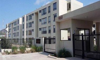 Departamento en arriendo c/ estacionamiento en Centro de Quillota