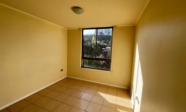 Departamento en arriendo c/ estacionamiento en Centro de Quillota