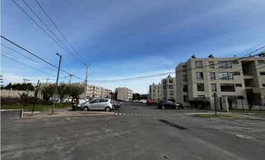 Departamento en arriendo c/ estacionamiento en Centro de Quillota