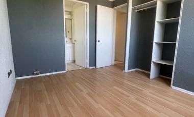 Departamento en venta c/ estacionamiento en General Gambino