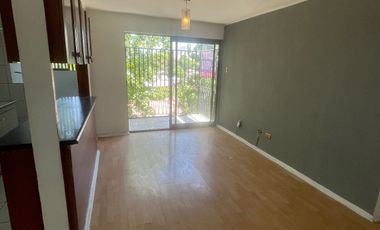 Departamento en venta c/ estacionamiento en General Gambino