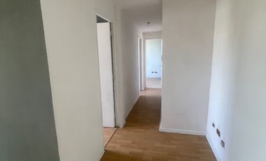 Departamento en venta c/ estacionamiento en General Gambino