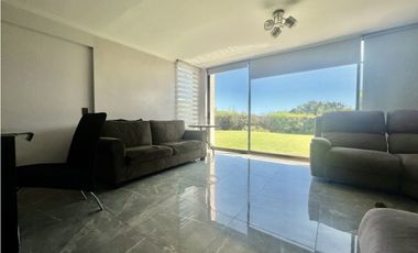 VENDO HERMOSO Y AMPLIO DEPTO EN MANTAGUA sn