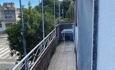 Casa en  lote propio para 2 familias