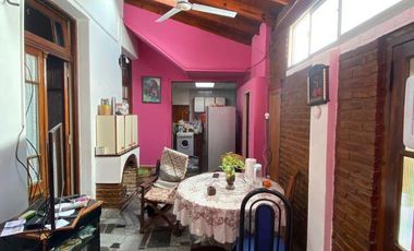 Casa en  lote propio para 2 familias
