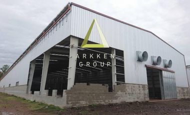 NAVES A ESTRENAR DENTRO DE PREDIO CERRADO