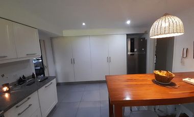 EXCELENTE CHALET CON GRAN TERRENO!!!