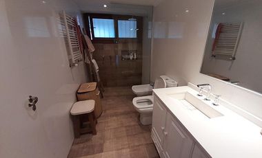 EXCELENTE CHALET CON GRAN TERRENO!!!