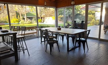 EXCELENTE CHALET CON GRAN TERRENO!!!