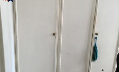 Piso en esquina muy luminoso.