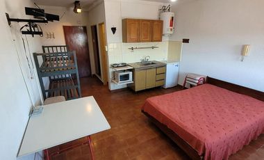 Departamento monoambiente en 7mo piso- Sarmiento 95