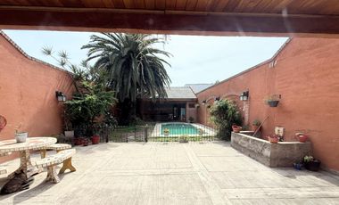 Casa 5 ambientes en Lanús Oeste