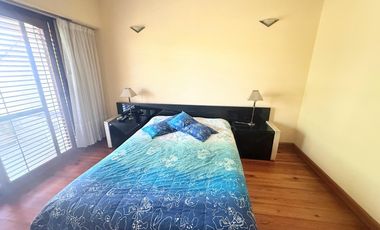 Casa 5 ambientes en Lanús Oeste