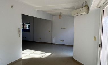 Departamento en venta - 2 Dormitorios 2 Baños - 180mts2 - Quilmes