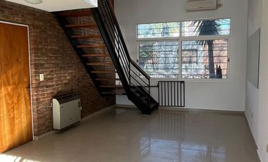Departamento en venta - 2 Dormitorios 2 Baños - 180mts2 - Quilmes