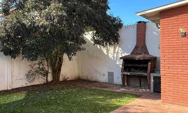 Departamento en venta - 2 Dormitorios 2 Baños - 180mts2 - Quilmes