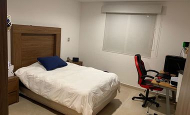 CASA AMUEBLADA EN RENTA EN CAÑADAS DEL LAGO QUERETARO