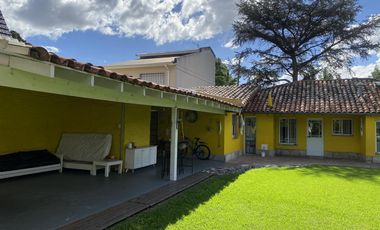 Casa -  Alquiler temporario/anual - Martínez