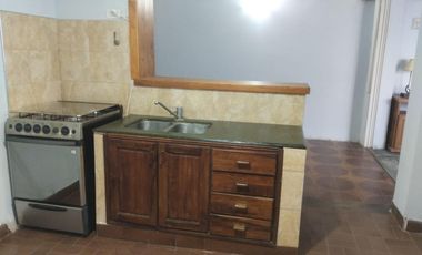 Casa en venta - 2 Dormitorios 1 Baño - Local - Pinamar